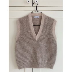 FRIDAY SLIPOVER V-NECK